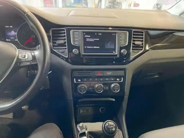 Volkswagen Golf Sportsvan 1.4 tsi 125 bmt série spéciale allstar — photo 20