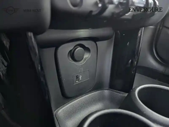 Mini Mini 5 portes cooper 136ch  essential bva7 — photo 12