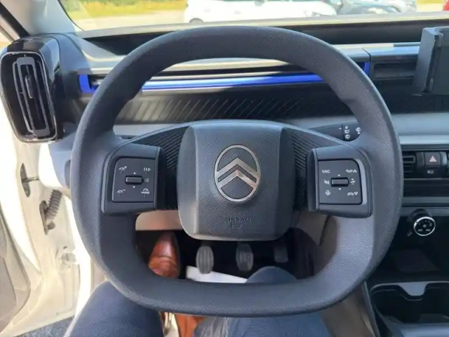 Citroën C3 turbo 100 ch manuelle — photo 9