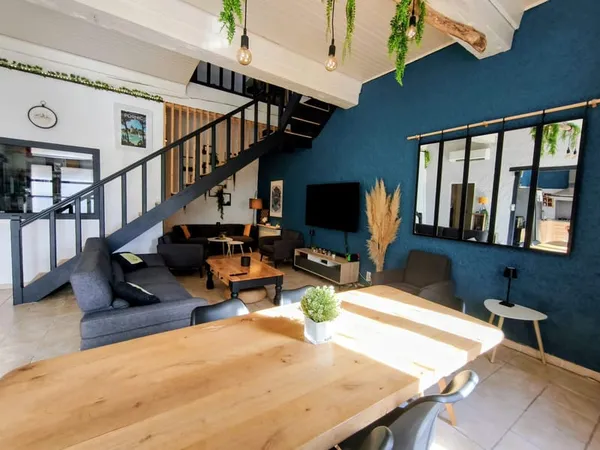 Charmante maison de village entièrement rénovée avec goût