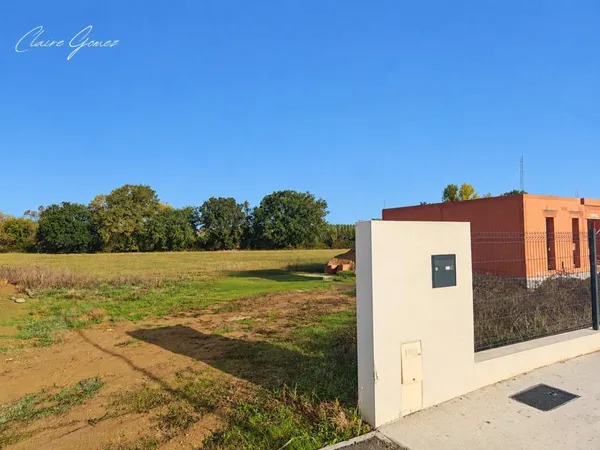 Terrain à vendre viabilisé à Ségoufielle de 704m² (32)