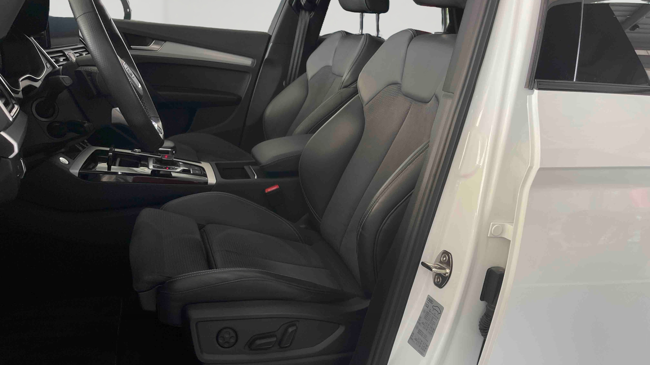 Audi Q5 Sportback 50 TFSIe 299 S tronic 7 Quattro — photo 11