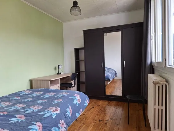 Colocation proch RER B dans une maison avec jardin