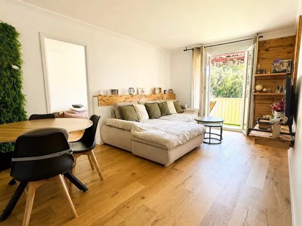 Appartement 4 pièces 68 m² avec terrasse, vue mer et parking
