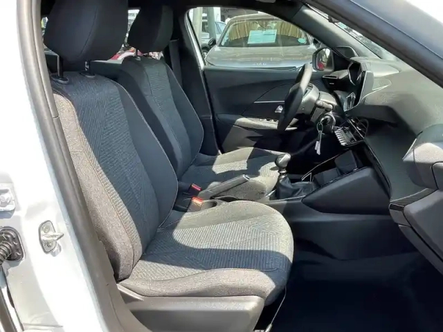 Peugeot 2008 100 s&amp;s bvm6 — photo 9