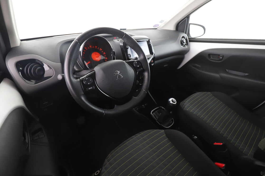 Peugeot 108 1.0 VTi Style — photo 10