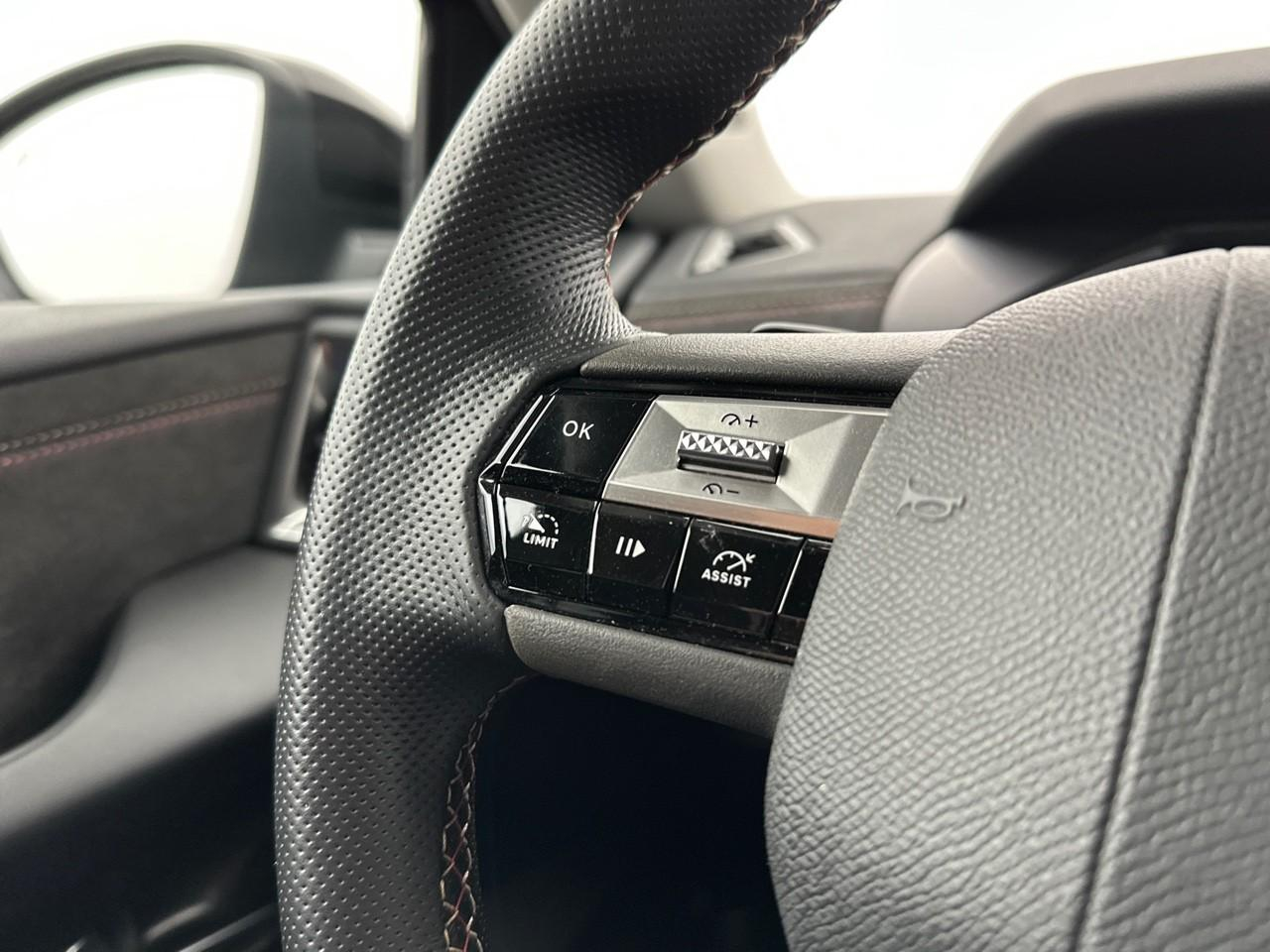 Ds Ds 3 crossback puretech 130 eat8 performance line+ — photo 17