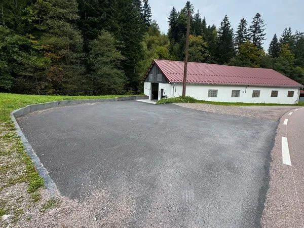 Local commercial,garage,autres