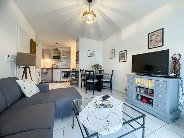 Appartement 2 pièce(s) 42 m2 - Le Taillan Médoc - rentabilité nette 4%