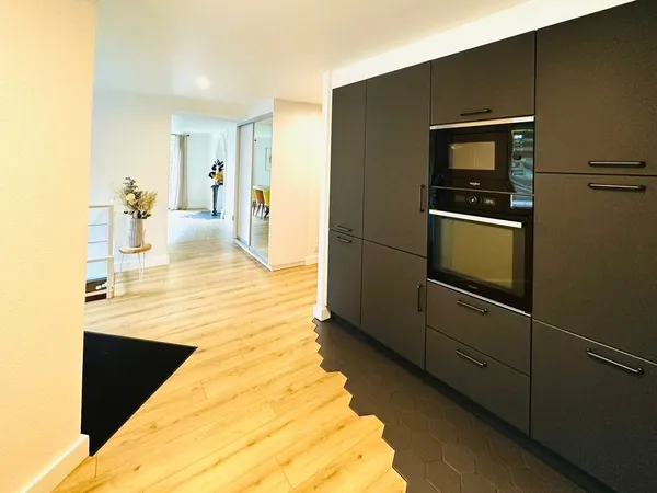 Maison mitoyenne - 4 pièces - 162 m2 - Darnieulles