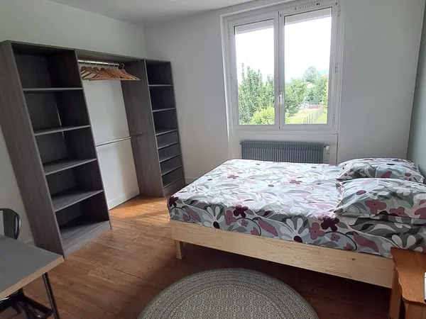 1 chambre disponible en colocation dans maison