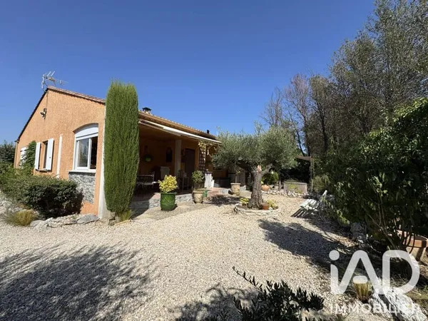 Maison de plain-pied 5 pièces 114 m²