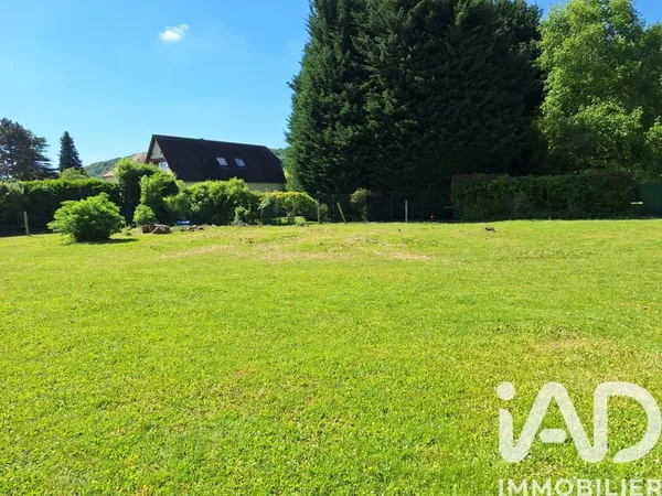 Terrain 1000 m²