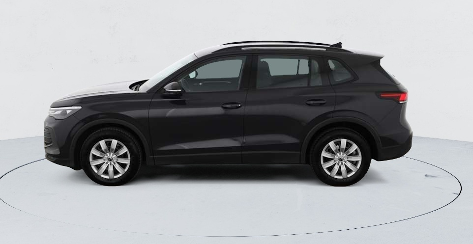 Volkswagen Tiguan — photo 3