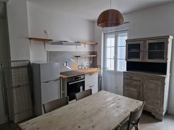 T2 EN DUPLEX MEUBLE CENTRE VILLE MONTARGIS