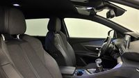 Peugeot 5008 1.2 PureTech 130ch S&S GT Line — photo 15
