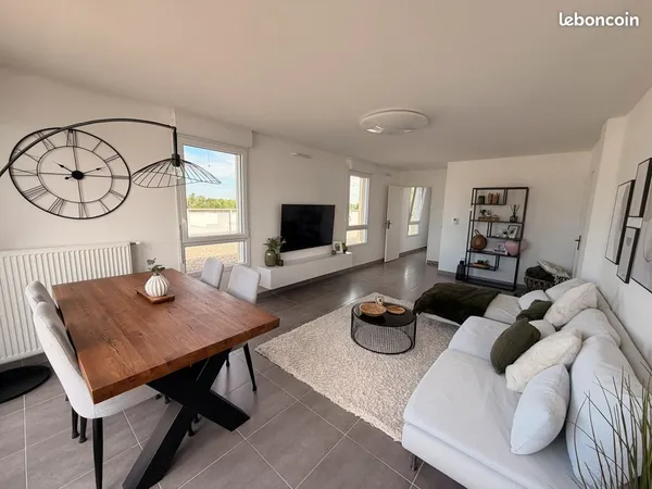 T3 71,7 m² - Dernier étage avec ascenseur - Balcon 14 m² - Garage - Sierentz