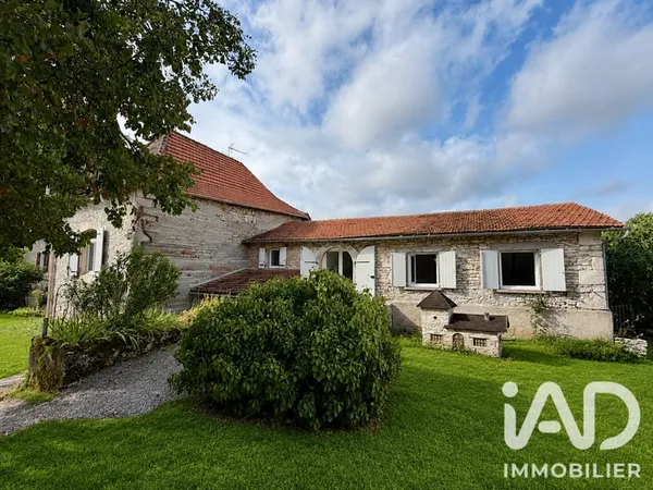 Maison 7 pièces 158 m²