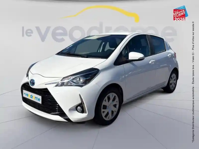Toyota Yaris 100h dynamic 5p my19