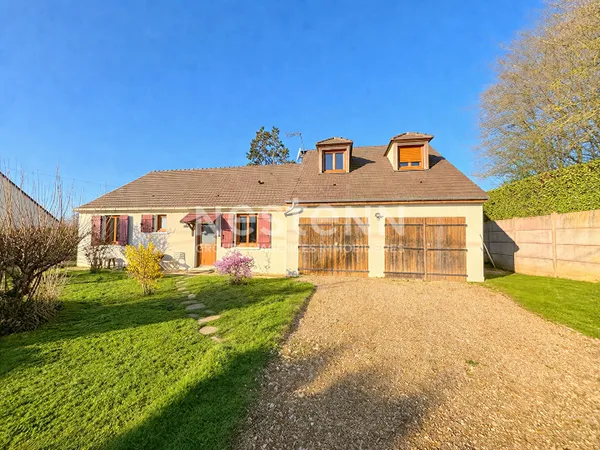 A VENDRE - proche de CHAUMONT EN VEXIN - 4 chambres - 114m² habitables - 1087m² de terrain