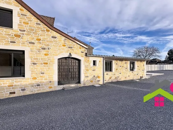 MAISON INDIVIDUELLE DE CARACTÈRE - 170 m² - 3 CHAMBRES -