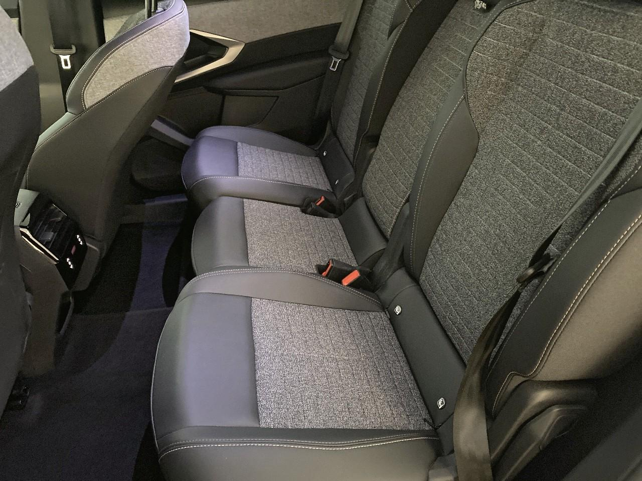 Peugeot 5008 hybrid 145 ch e-dcs6 allure — photo 10