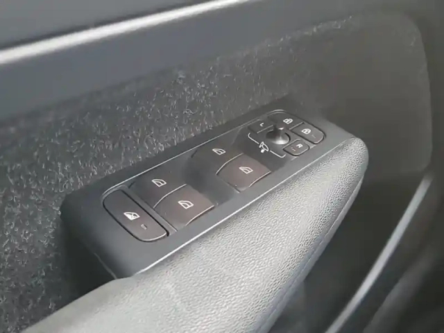 Volvo Xc40 d3 adblue 150 ch geartronic 8 — photo 22