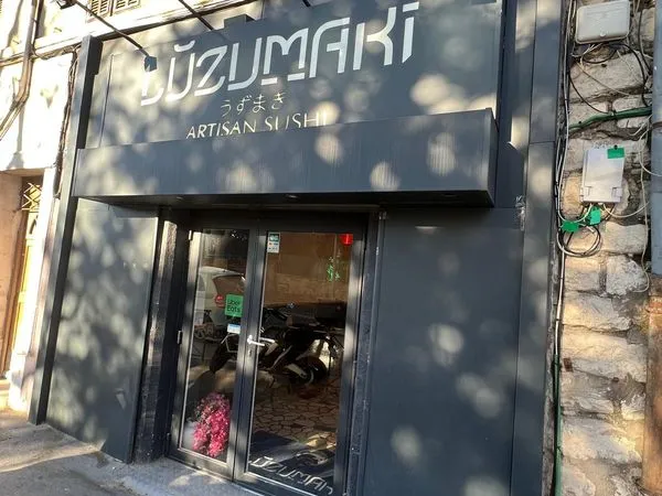 Restaurant japonais clé en main - équipement récent + licence iv