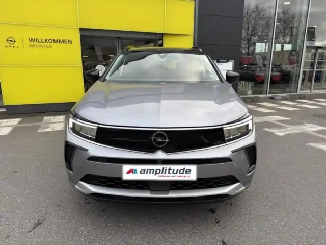 Opel Grandland 1.6 turbo 225ch hybride elegance business — photo 2