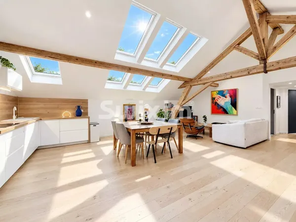 Appartement rénové T4 de 91m2 avec terrasse et cave!