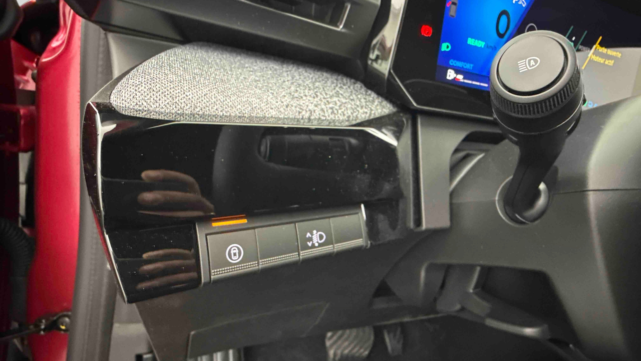 Renault Clio E-Tech full hybrid 160 ch — photo 23