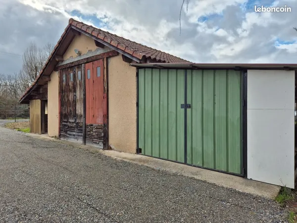 Bâtiment, garage, hangard de stockage