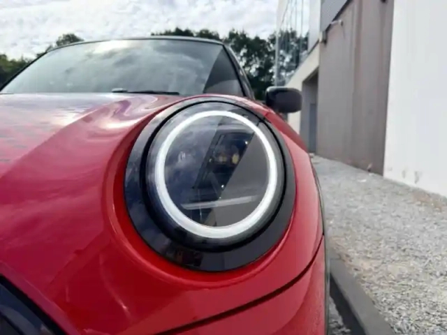 Mini Cooper 3 portes jcw 231ch jcw dkg7 — photo 14