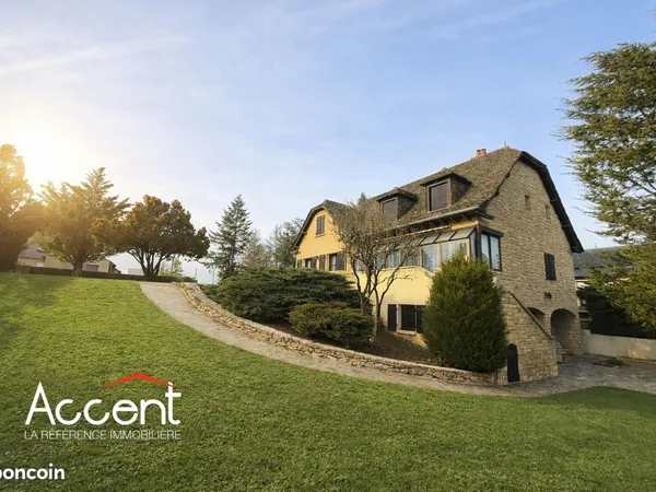 Maison 8 pièces 175 m²