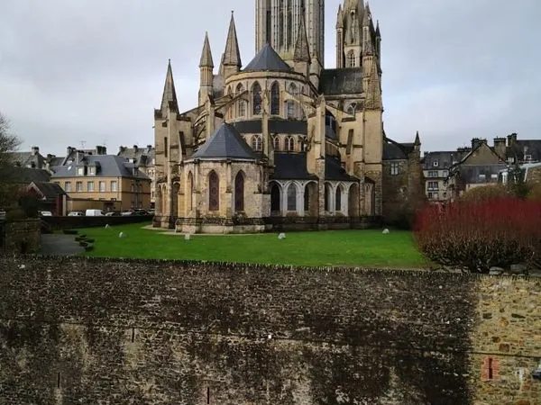 Appartement F3 plein centre de Coutances