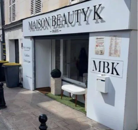 Salon de coiffure et esthétique à vendre