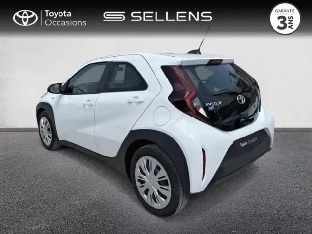 Toyota Aygo X 1.0 vvt-i 72ch dynamic my23 — photo 2