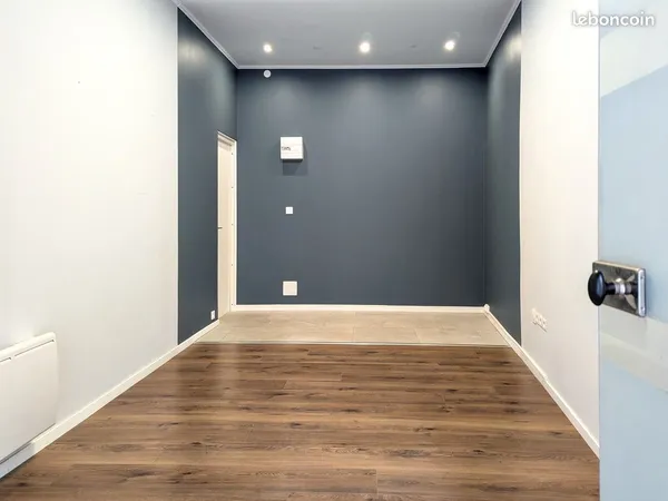 Vente local commercial 1 pièce 17 m2 - la Seyne-sur-Mer