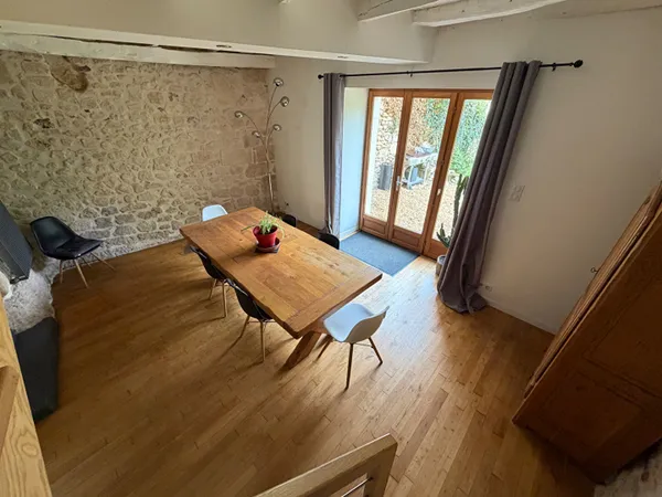 A vendre Maison de bourg rénovée type 5 à Château L' Evêque