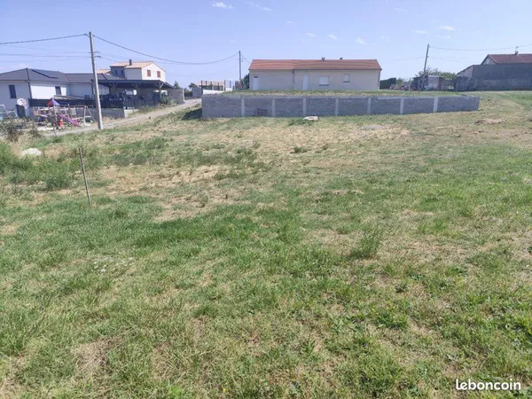Terrain constructible 1500m2