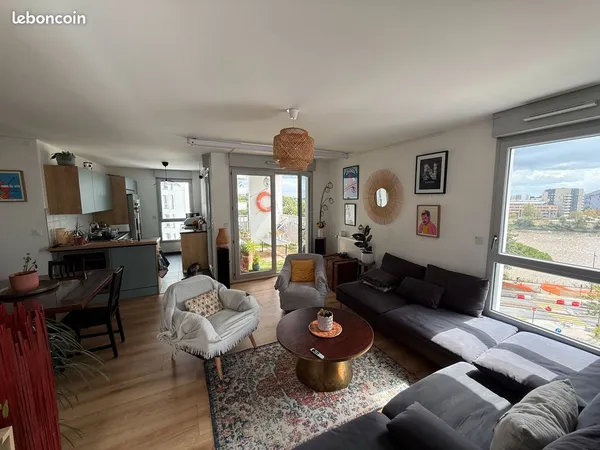T3 68 m² avec vue Loire, balcon et parking - Nantes Gare / Malakoff