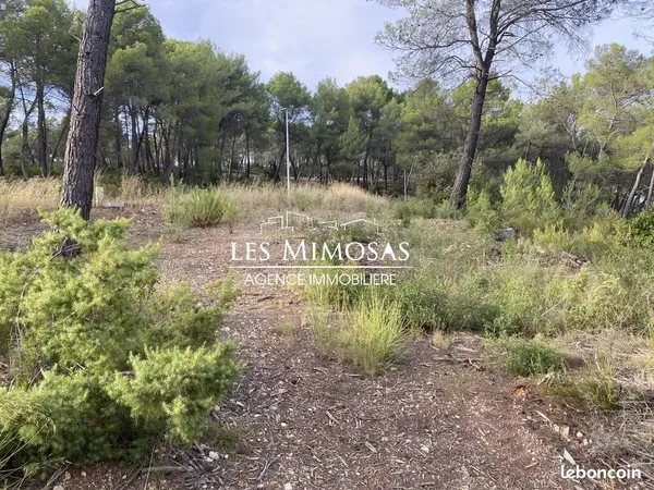 Terrain 458 m² Salernes