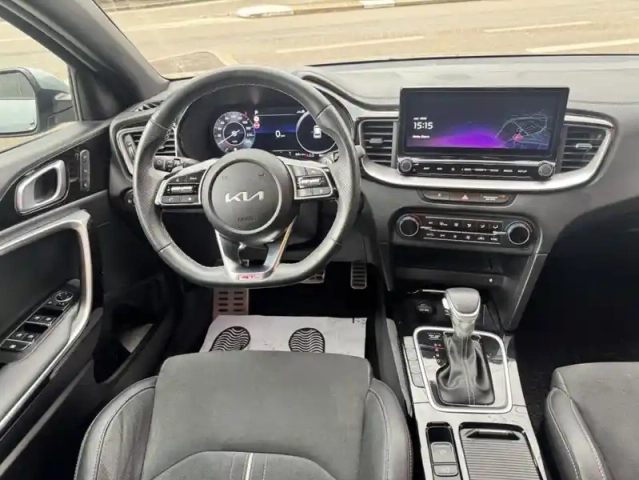 Kia Xceed 1.5 t-gdi 140 ch dct7 gt-line premium — photo 4