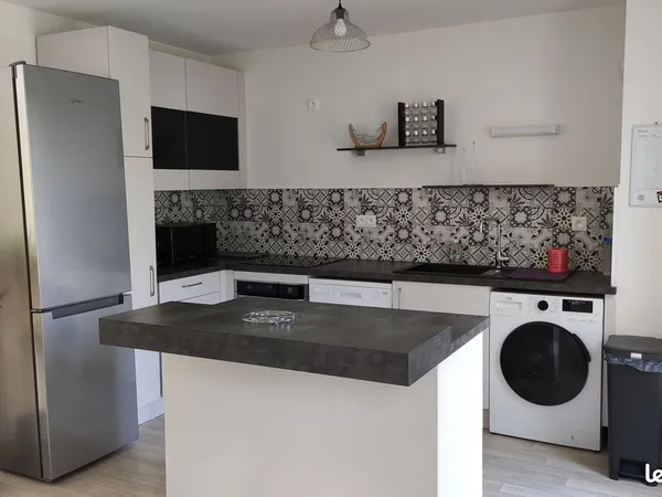 Duplex T4 _colocation meublée_1 chambre disponible dès maintenant
