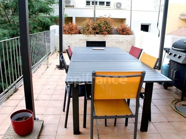 Appartement 5 pièces 121 m²