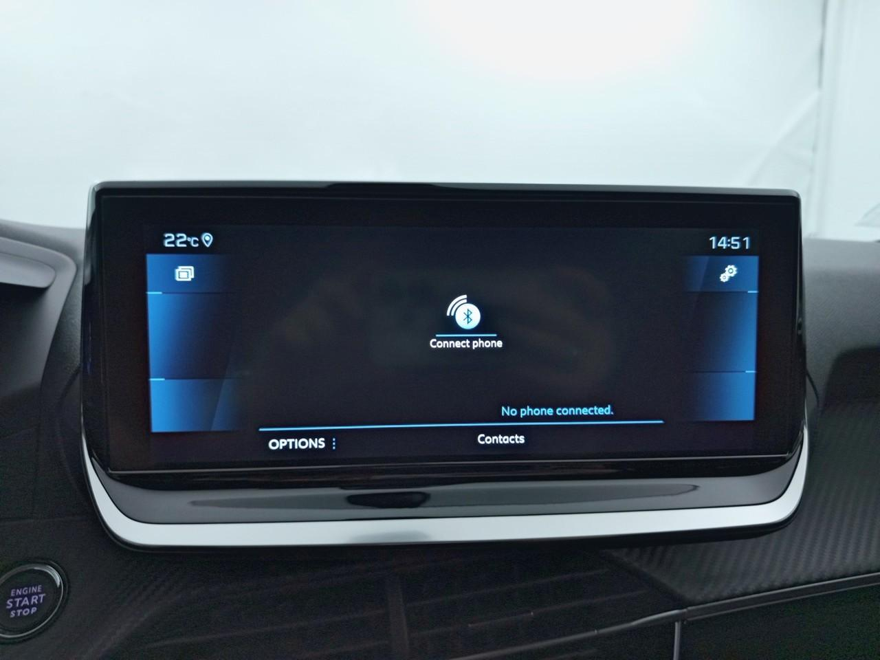 Peugeot 208 puretech 100 s&s eat8 roadtrip — photo 32