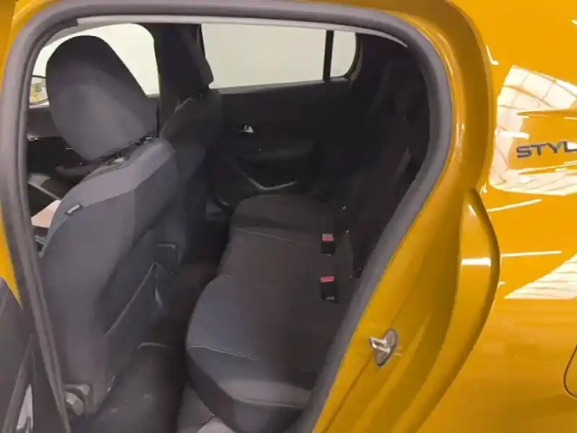 Peugeot 208 puretech 100 s&amp;s bvm6 — photo 18
