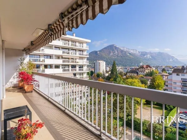 Appartement 7 pièces 30 m²
