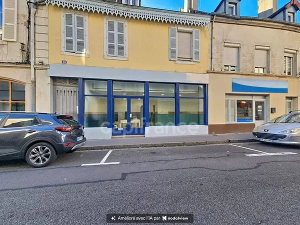 Local commercial 1 pièce 46 m²