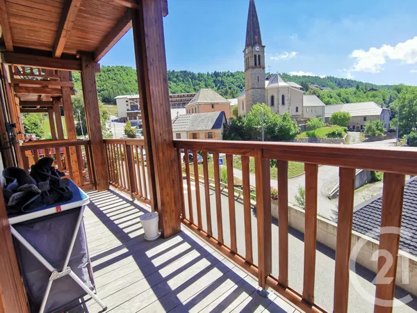 Appartement 4 pièces 56 m²